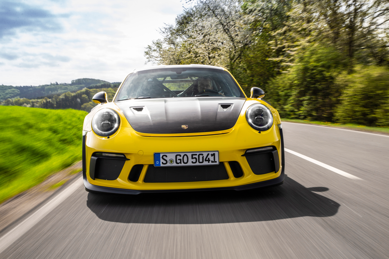 Illustration for article titled The 2019 Porsche GT3 RS Is The Exception To The Rules Of Physics